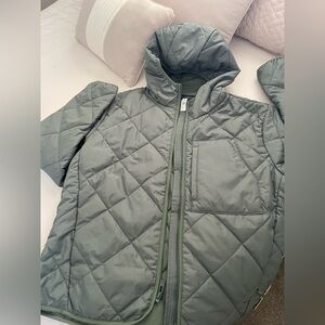 all in motion women’s Quilted Hooded Puffer Jacket - Sage Green. Size L